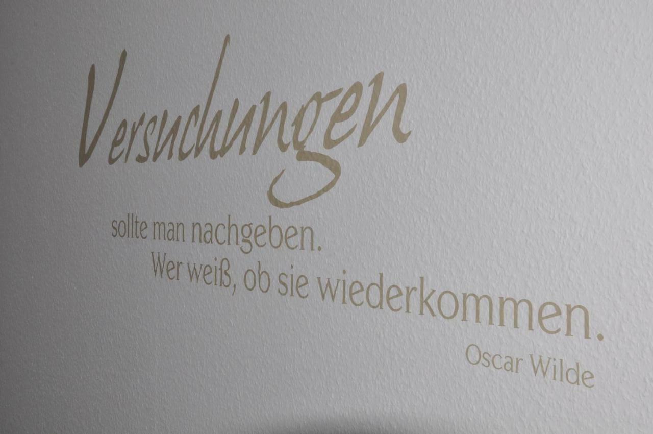 Yoursylt.two *